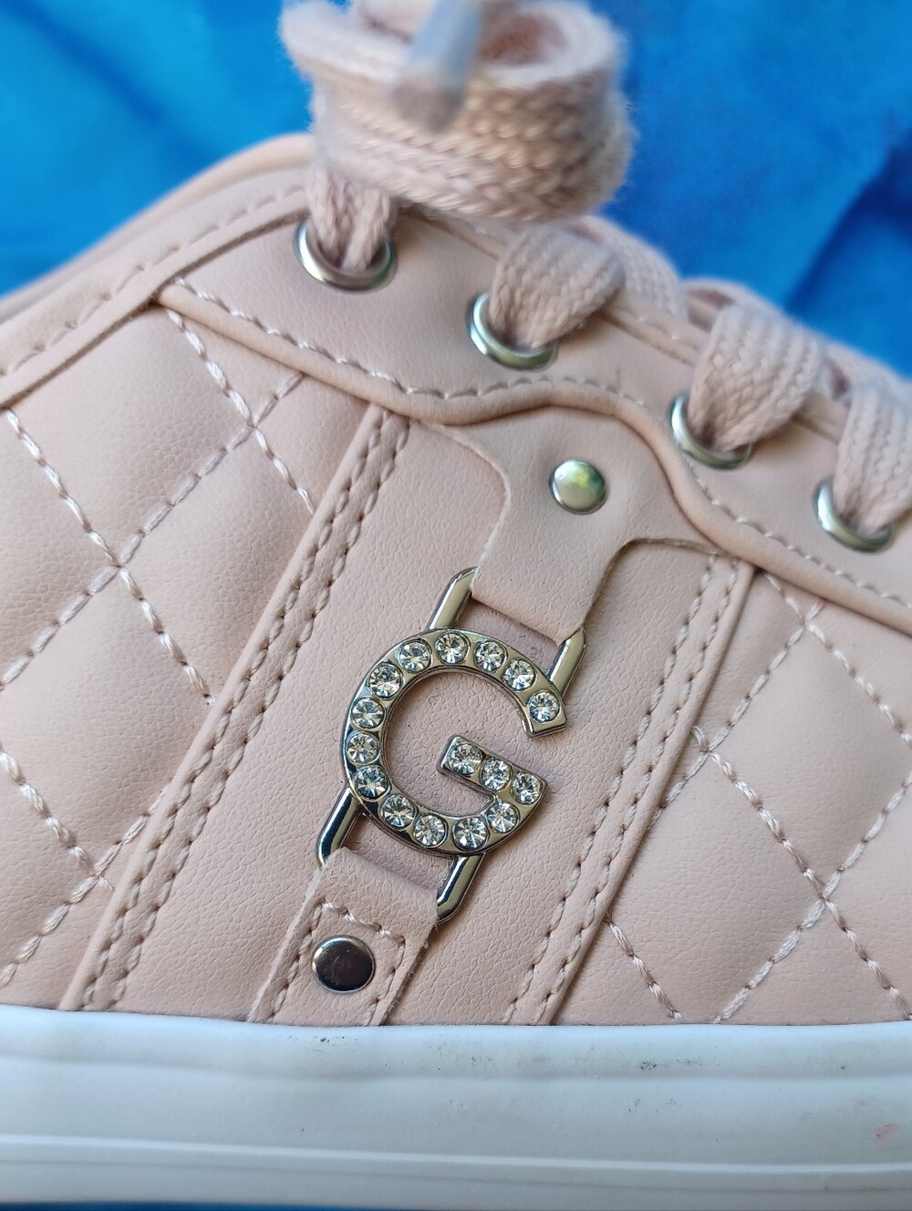 G By Guess Womens Pink Quilted Lace Up Casual Sneakers Size 8.5M lovely